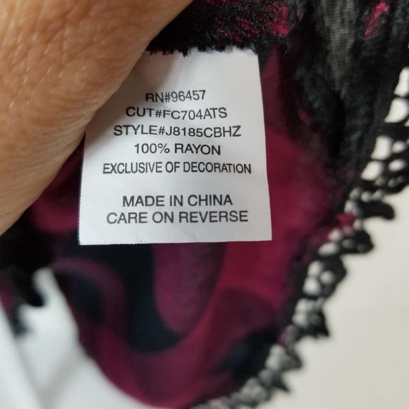 Love On A Hanger Plaid Crochet Trim Tulip Back Top - Picture 7 of 8